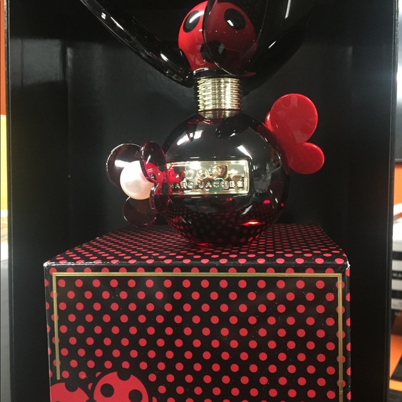 Marc Jacobs fragrances and body wash - Picture 4 of 5